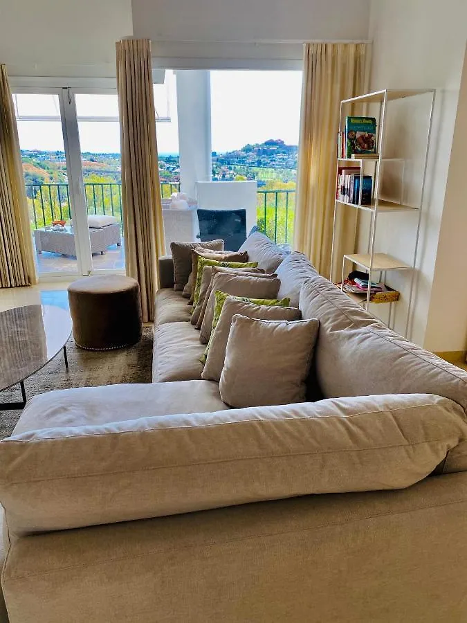 Luxury 3 Bedroom House At La Quinta Golf Course Ocean And Mountain View Benahavís 0*,  Espanha